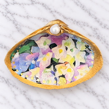 Load image into Gallery viewer, Decoupage Shell Trinket Dish Collection
