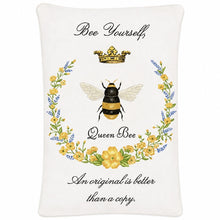 Load image into Gallery viewer, Queen Bee II Lavender Sachet Collection