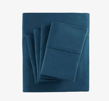 Load image into Gallery viewer, Teal 6-Piece Cotton-Blend Sateen King Sheet Set