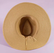 Load image into Gallery viewer, Beaded Band Cowrie Shell Cowboy Hat