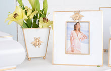 Load image into Gallery viewer, Regency Bee Photo Frame
