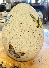 Load image into Gallery viewer, Ceramic Butterfly Egg
