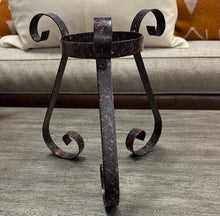 Load image into Gallery viewer, Metal Gazing Ball Stand
