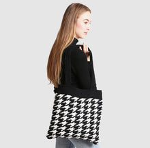 Load image into Gallery viewer, Houndstooth Knit Tote Bag
