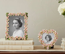 Load image into Gallery viewer, Bella Frame Collection
