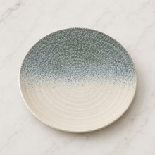 Load image into Gallery viewer, Matte Reactive Glaze Stoneware Plate
