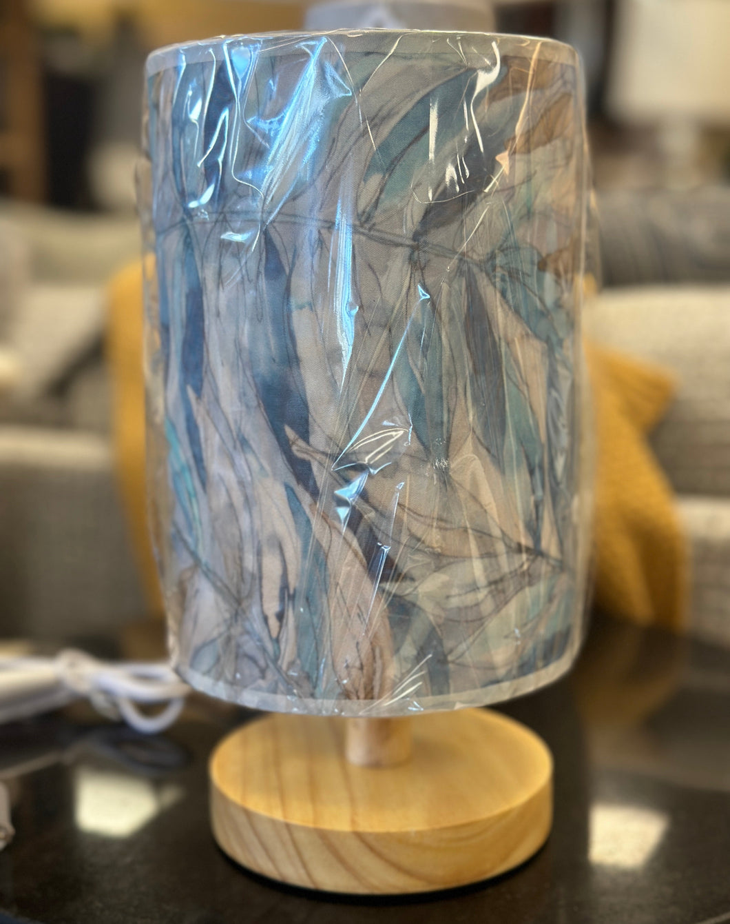 Blue Leaf USB Up Lamp w/ Adapter