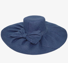 Load image into Gallery viewer, Ruffled Floppy Oversized Straw Sun Hat
