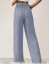 Load image into Gallery viewer, Wide-Leg Striped Slack Pant
