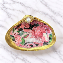 Load image into Gallery viewer, Decoupage Shell Trinket Dish Collection
