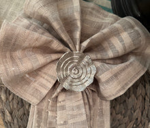 Load image into Gallery viewer, Lotus Silver Metal Napkin Ring
