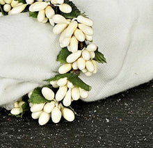 Load image into Gallery viewer, Vanilla Pip Taper/Napkin Ring
