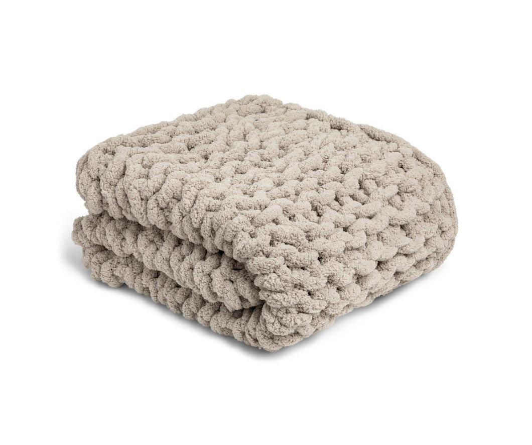 Chunky Knit Throw Blanket Collection