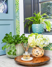 Load image into Gallery viewer, Hydrangea Diffuser Collection
