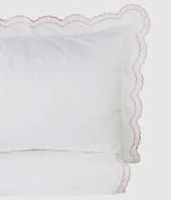 Load image into Gallery viewer, Rose/White Scalloped King Duvet Cover Set
