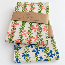 Load image into Gallery viewer, Hand Printed Floral Vine Dish Towel
