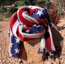 Load image into Gallery viewer, Fringe Edge American Flag Scarf
