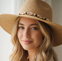 Load image into Gallery viewer, Beaded Band Cowrie Shell Cowboy Hat
