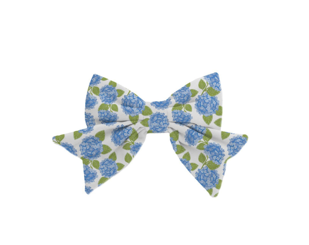 Fabric Hydrangea Magnetic Bow