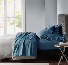 Load image into Gallery viewer, Teal 6-Piece Cotton-Blend Sateen King Sheet Set
