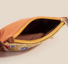 Load image into Gallery viewer, USA Golden Seed Beaded Coin Purse

