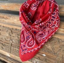 Load image into Gallery viewer, Red Bandana Print Oversized Scarf

