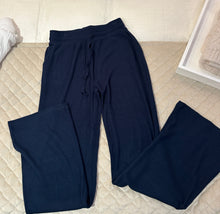 Load image into Gallery viewer, Daytime Pant W/ Pockets
