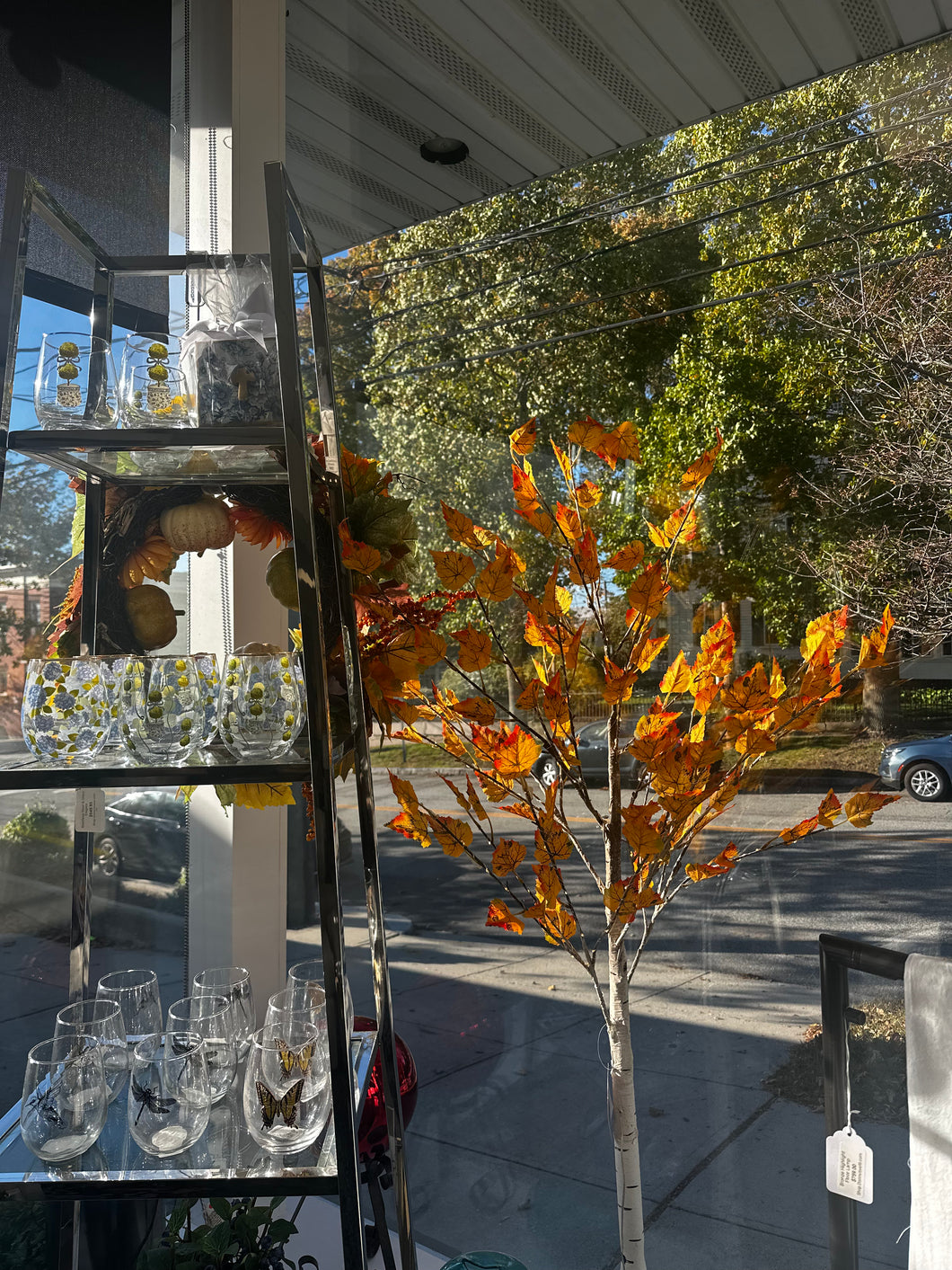 5' Lit Fall Leaves Tree