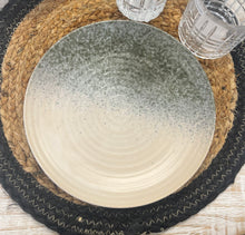 Load image into Gallery viewer, Matte Reactive Glaze Stoneware Plate
