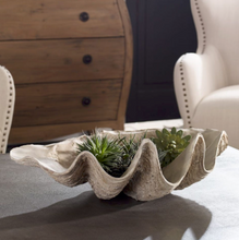 Load image into Gallery viewer, Clam Shell Bowl
