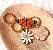 Load image into Gallery viewer, Monarch Butterfly Metal Keychain
