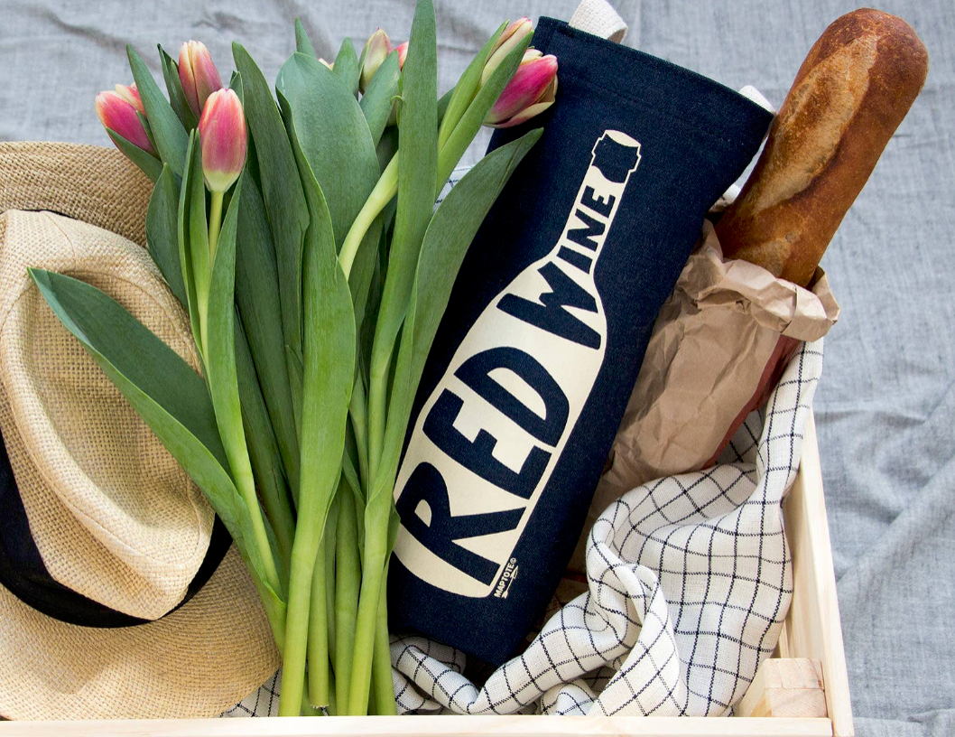 Red Wine Single Tote Bag Collection