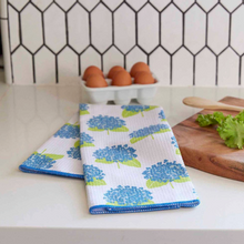 Load image into Gallery viewer, Hydrangea Microfiber Kitchen Dish/Tea Towel
