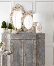 Load image into Gallery viewer, Rose Garden Ceramic Table Lamp
